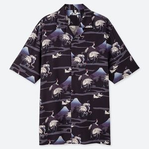 Uniqlo Hokusai Blue cranes button down